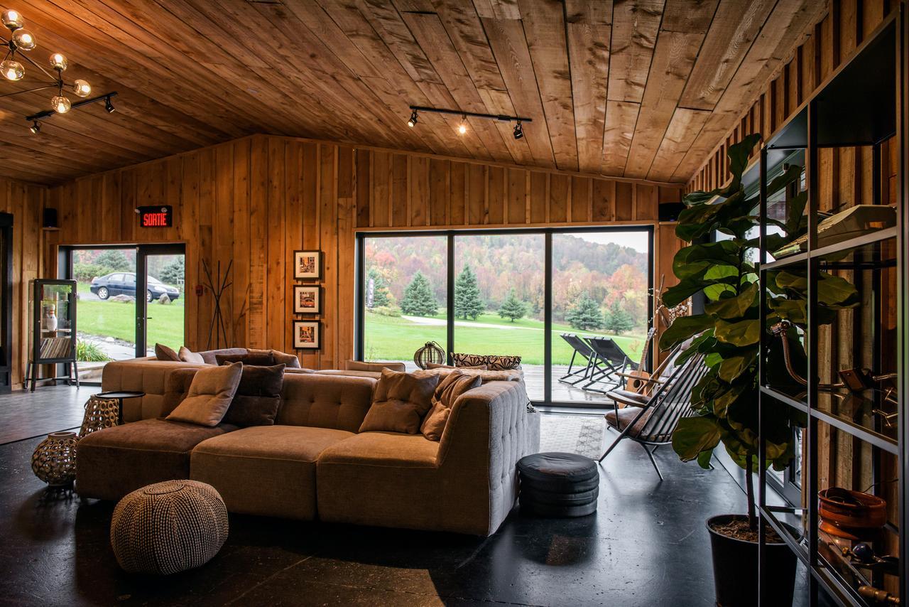 Beatnik Hotel Bromont Esterno foto