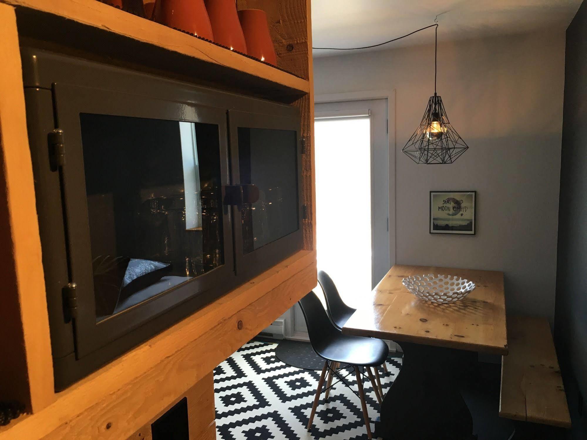 Beatnik Hotel Bromont Esterno foto