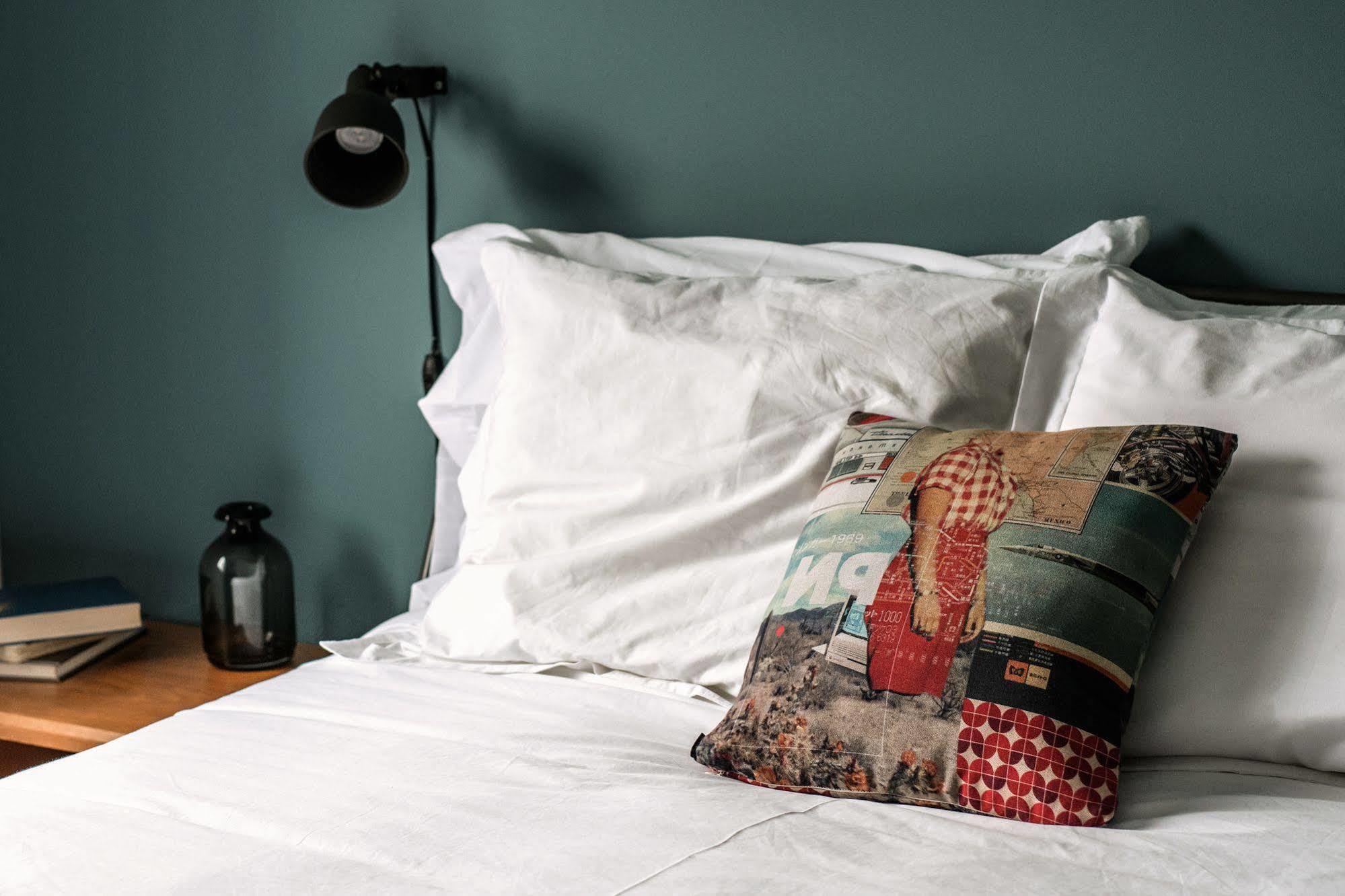 Beatnik Hotel Bromont Esterno foto